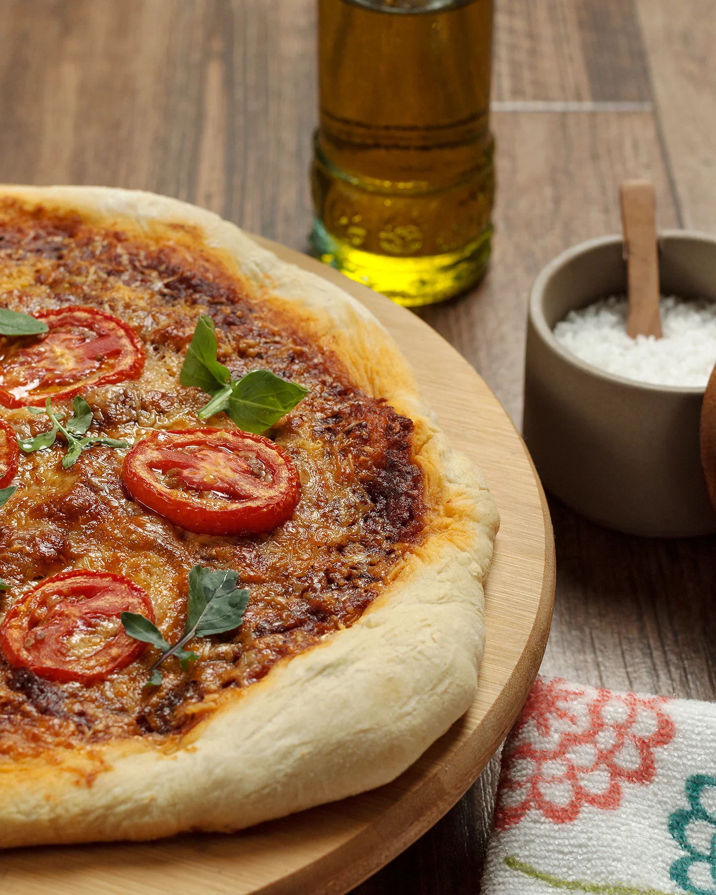 Fotografía de una Pizza artesanal tomada en la ciudad de Chihuahua Mexico.